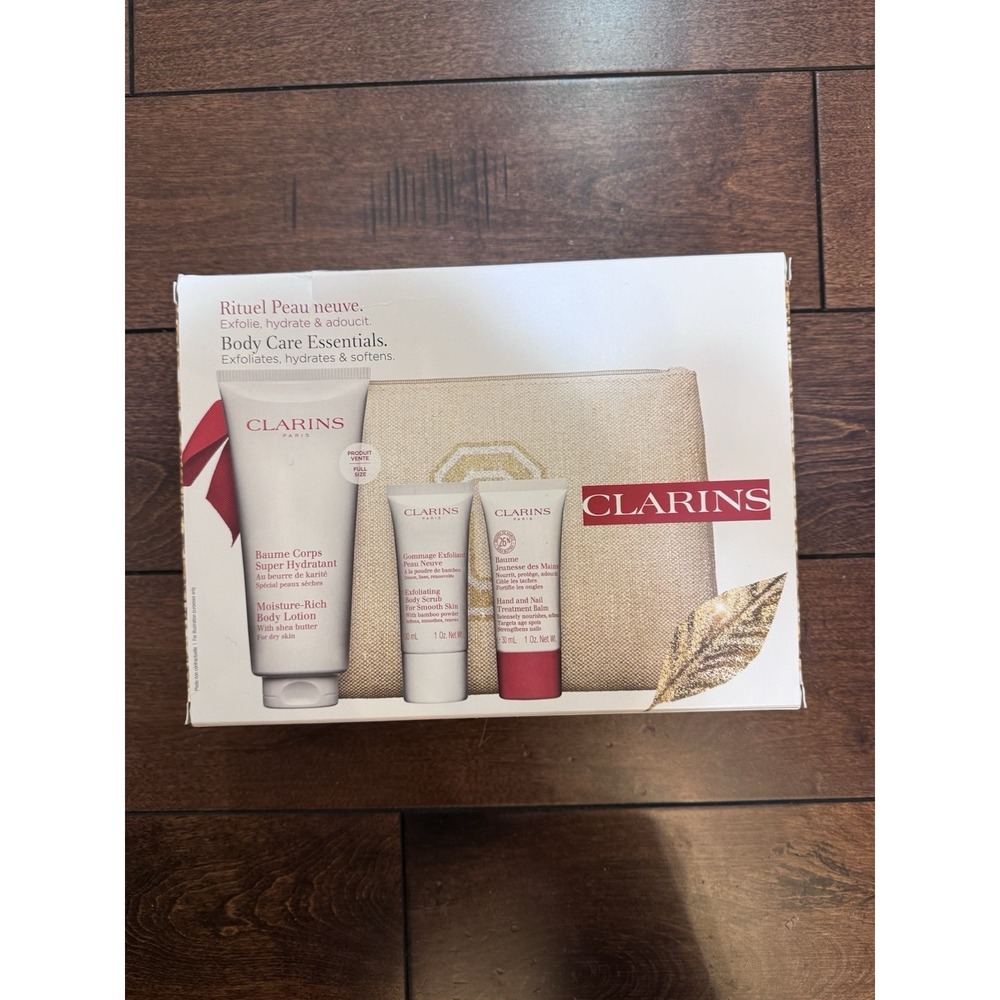 Clarins 4 Piece Gift Set with Full‎ Size Moisture Rich Body Lotion NIB